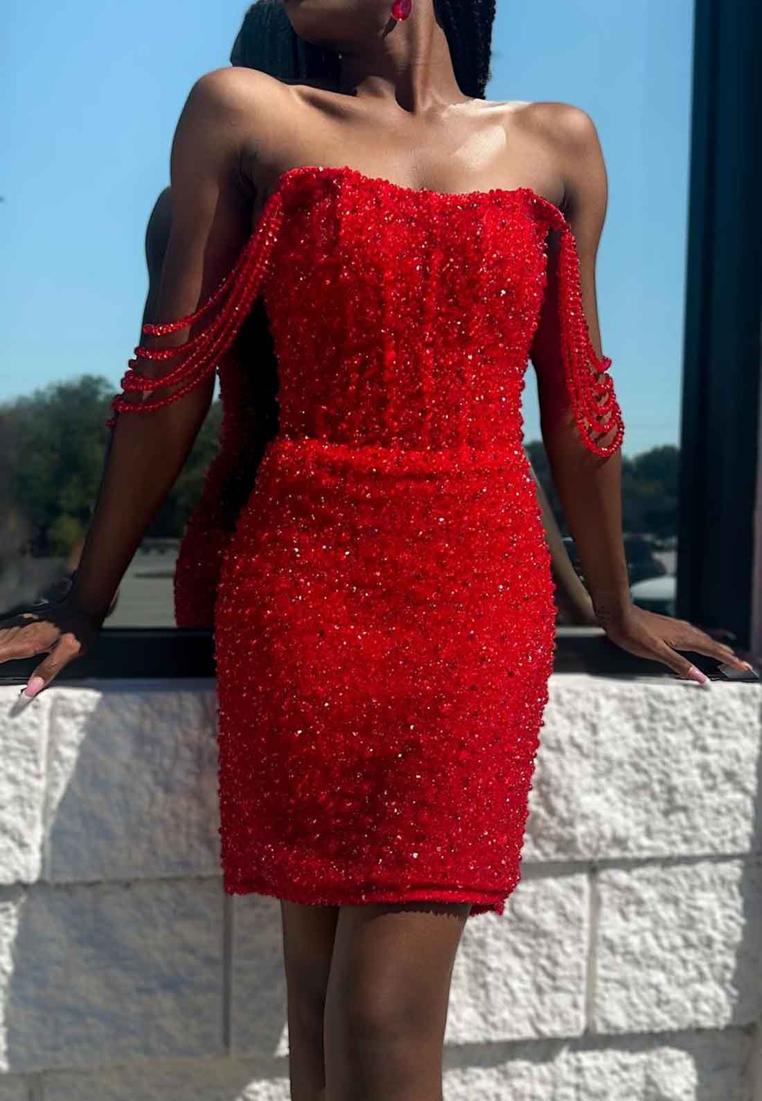 Off-Shoulder Sleeveless Beaded Emboridery Sheath Short Prom Dress