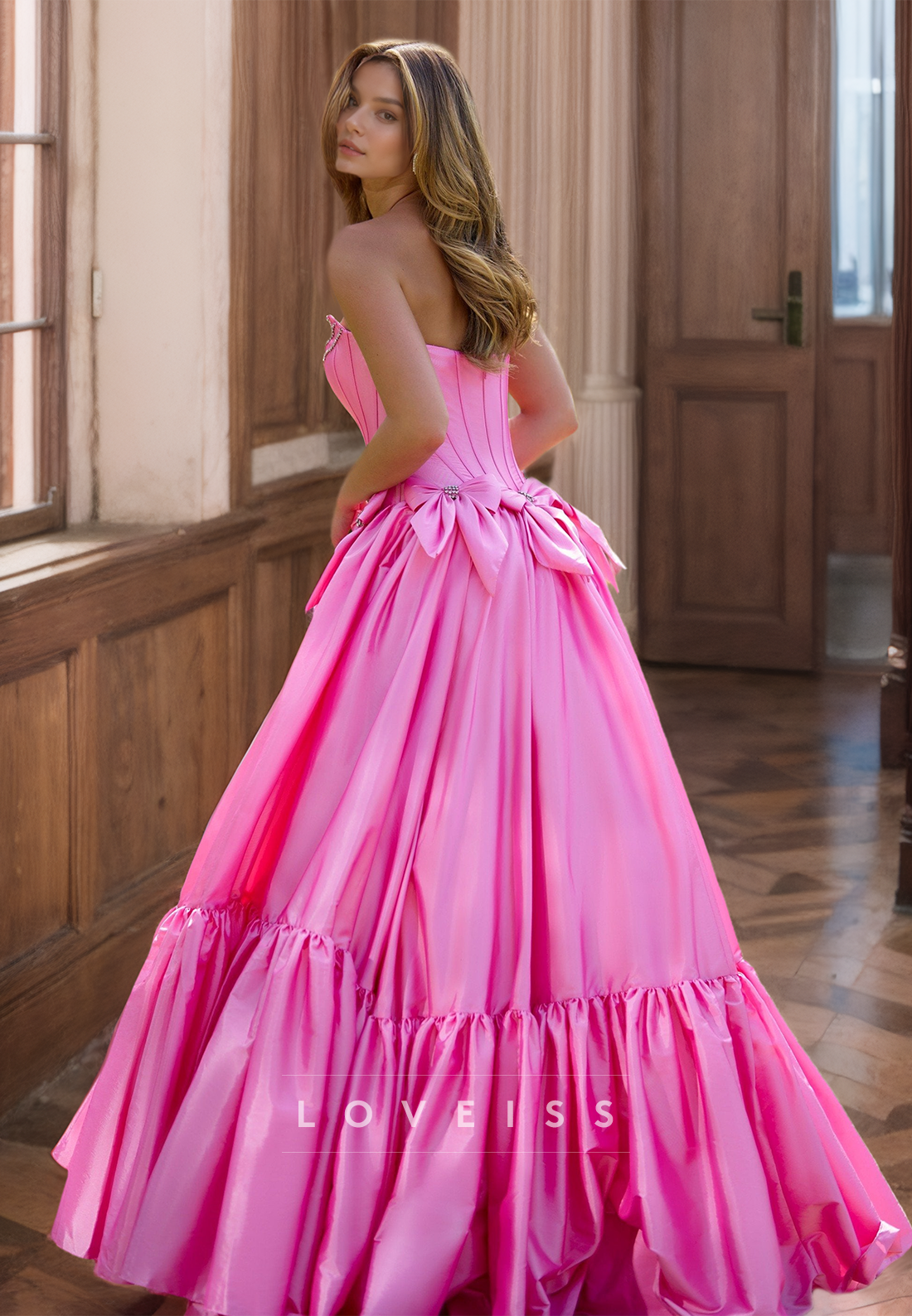 Off-Shoulder Sleeveless Bowknots Pleated A-Line Prom Dress