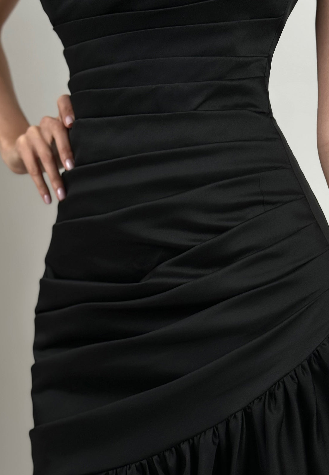 Off-Shoulder Sleeveless Pleated Mermaid Evening Dress Formal Dress