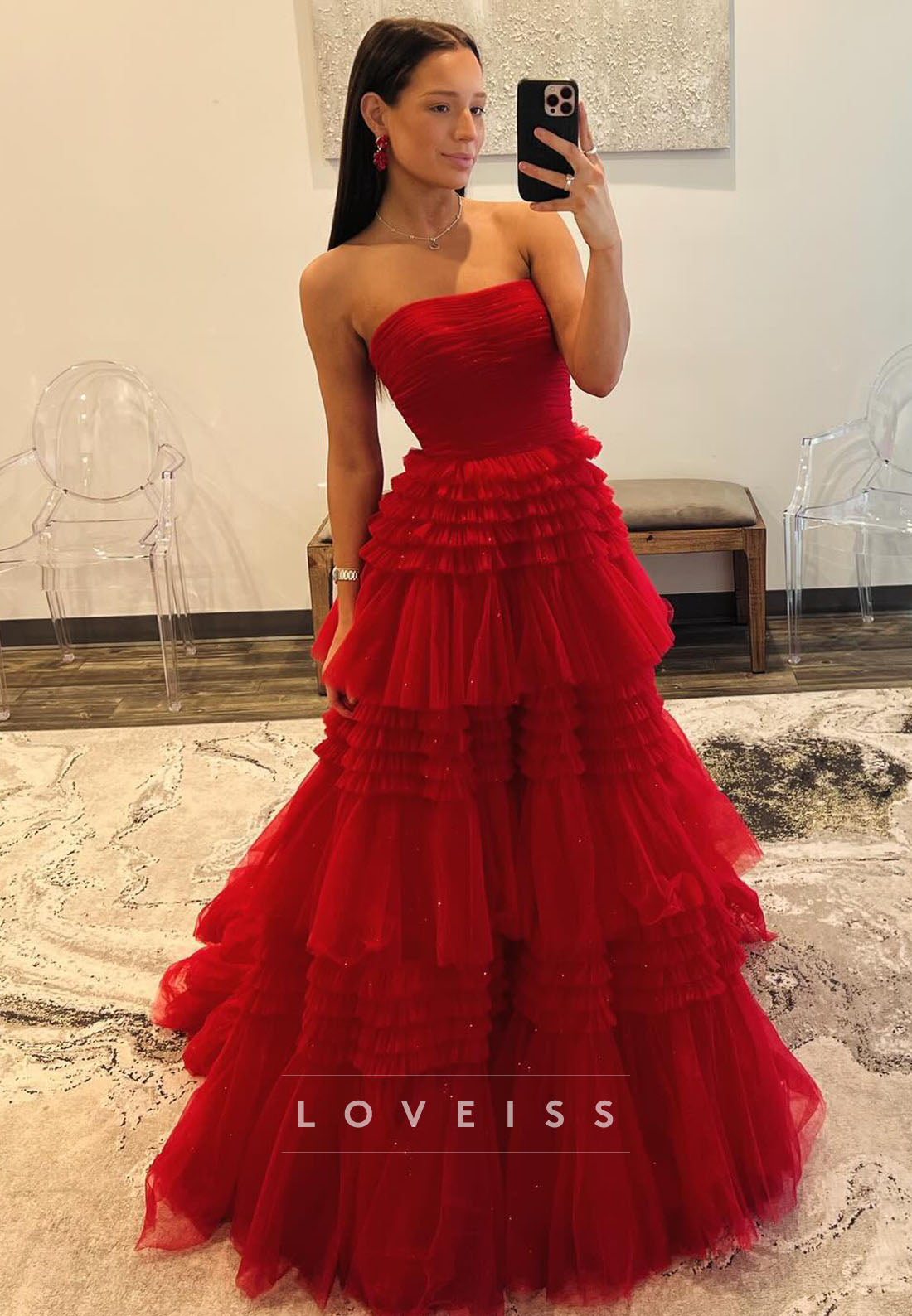 Off-Shoulder Sleeveless Tulle Tiered Ball Gown A-Line Prom Dress