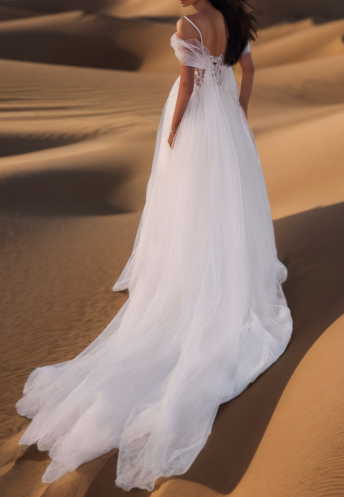 Off-Shoulder Spaghetti Straps Appliques Tulle A-Line Wedding Dress