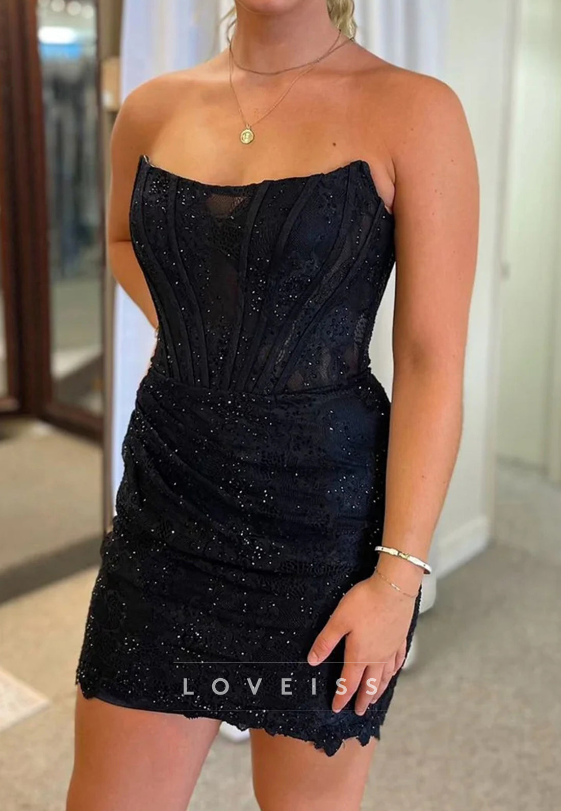 Off-Shoulder Sparkly Lace Appliques Sheath Party Homecoming Dress