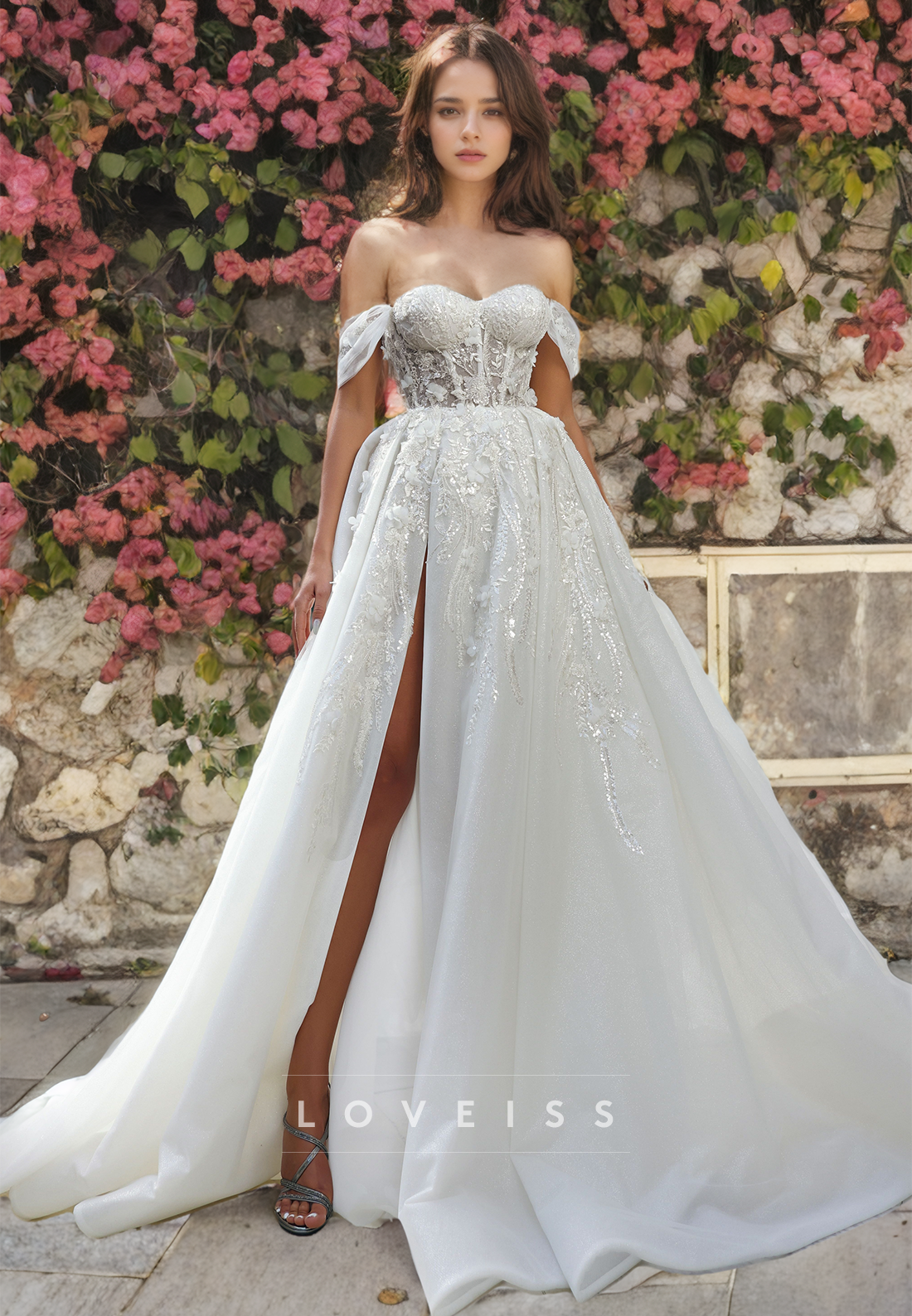 Off-Shoulder Strapless Appliques A-Line Wedding Dress