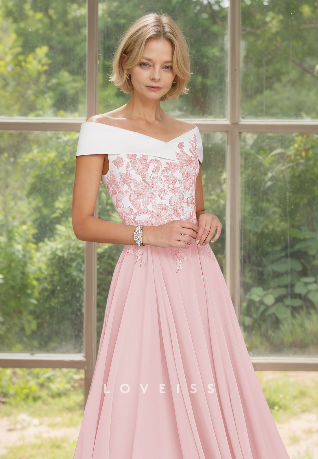 Off-Shoulder Strapless Appliques Pleated A-Line Mother of Bride Dress