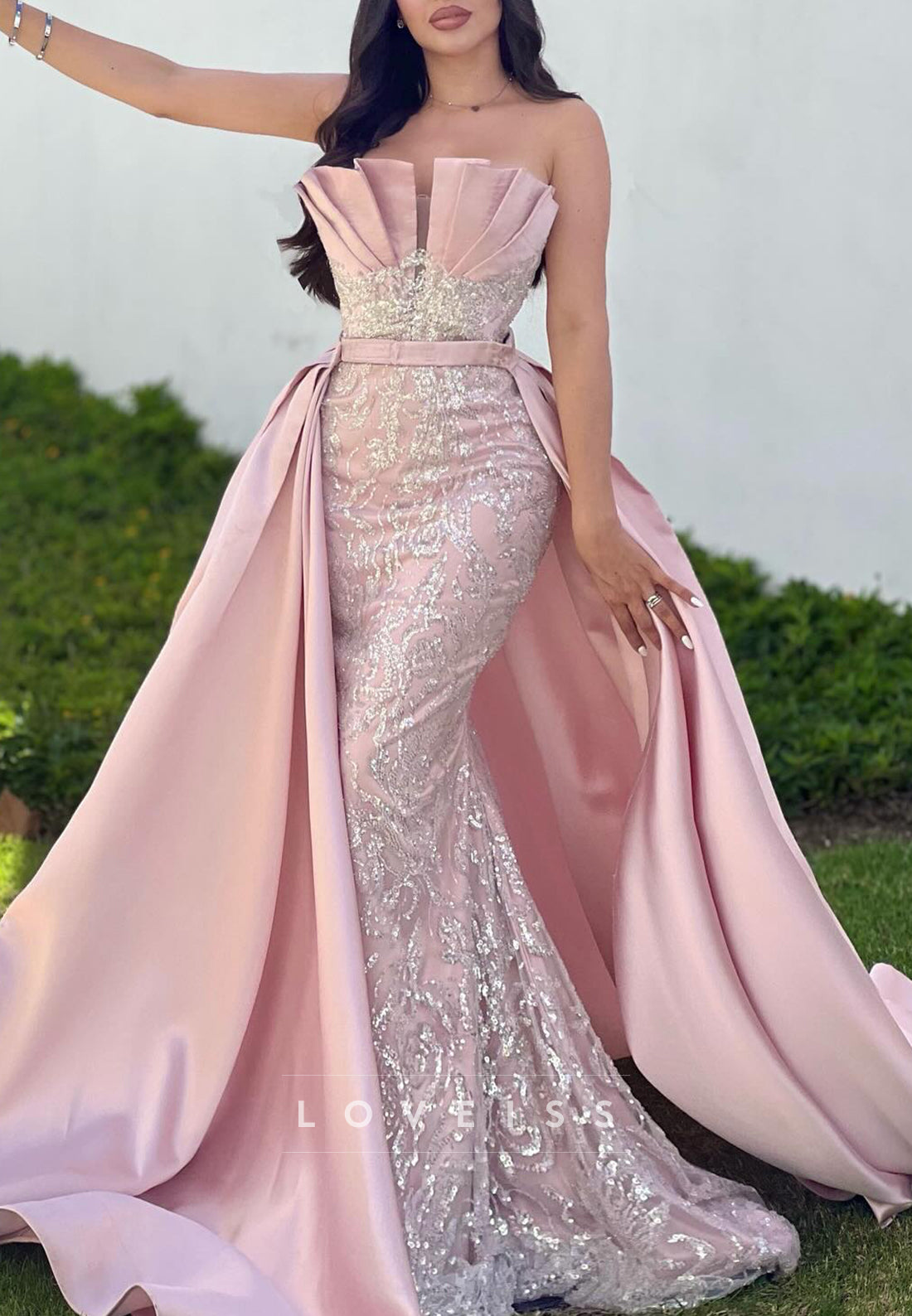 Off-Shoulder Strapless Pleated Sequins Appliques Prom Dress Mermaid Party Dress