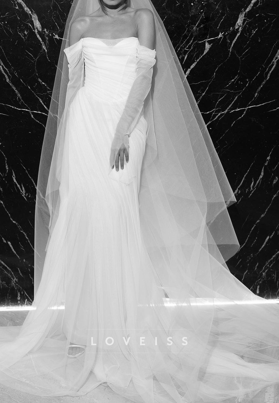 Off-Shoulder Mesh Ruched Sheath Wedding Dress