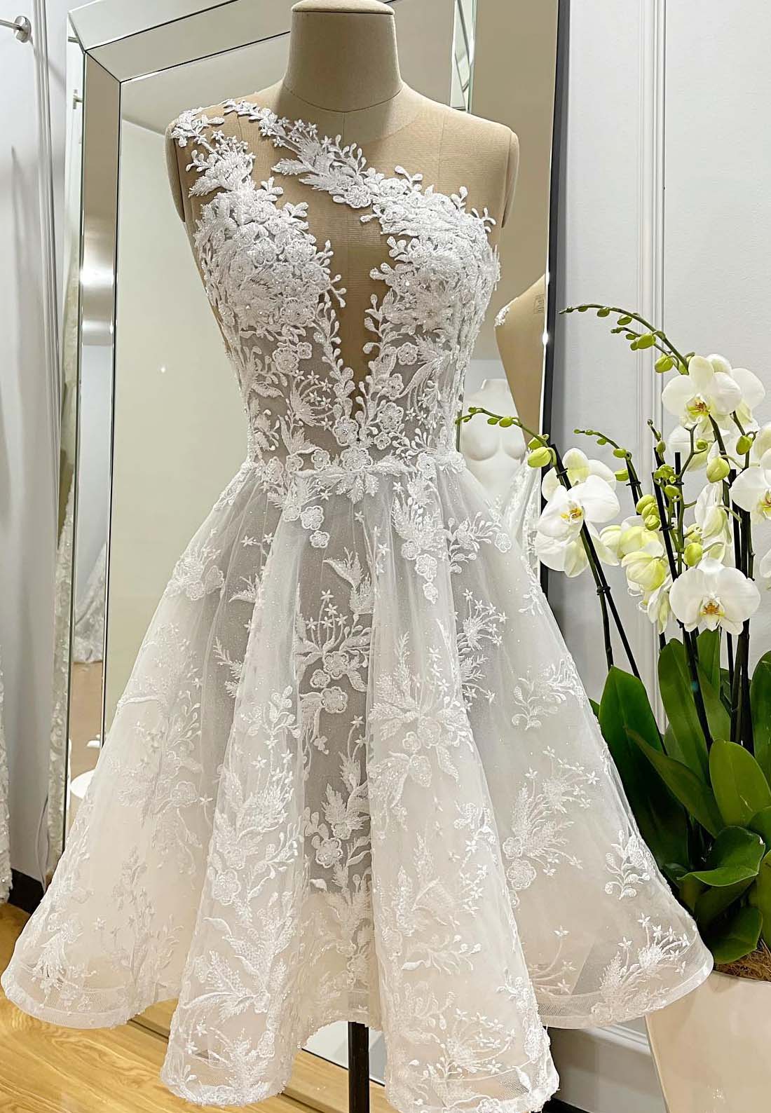 One Shoulder Sleeveeless Lace Appliques A-Line Short Beach Wedding Dress
