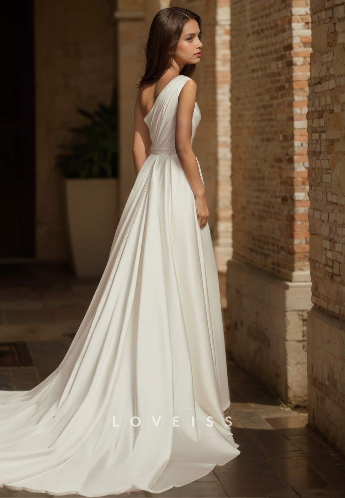 One Shoulder Sleeveless Pleated Ruched Mermaid Satin Wedding Dress
