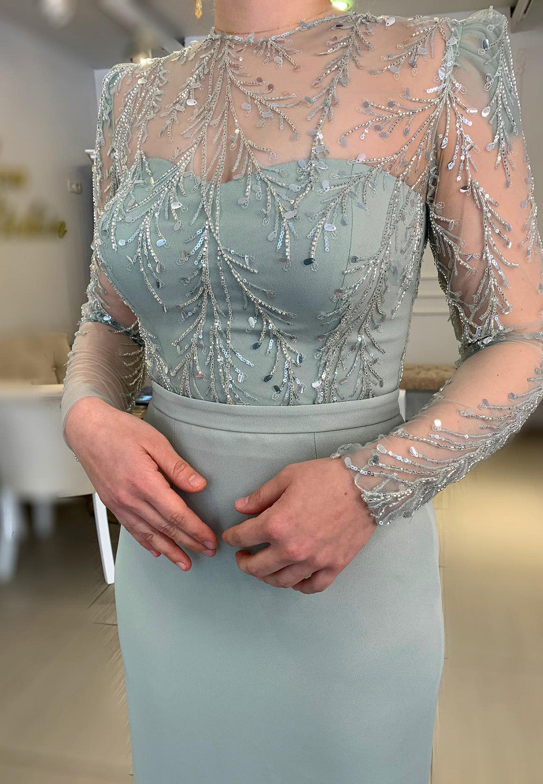 Scoop Long Sleeves Appliques Sleek Sheath Mother of Bride Dress