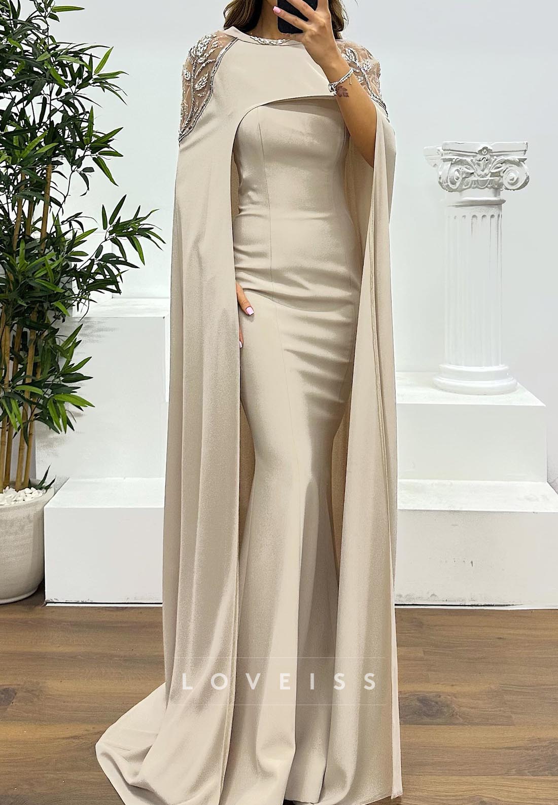 Scoop Long Sleeves Baeded Fitted Mermaid Evening Dress