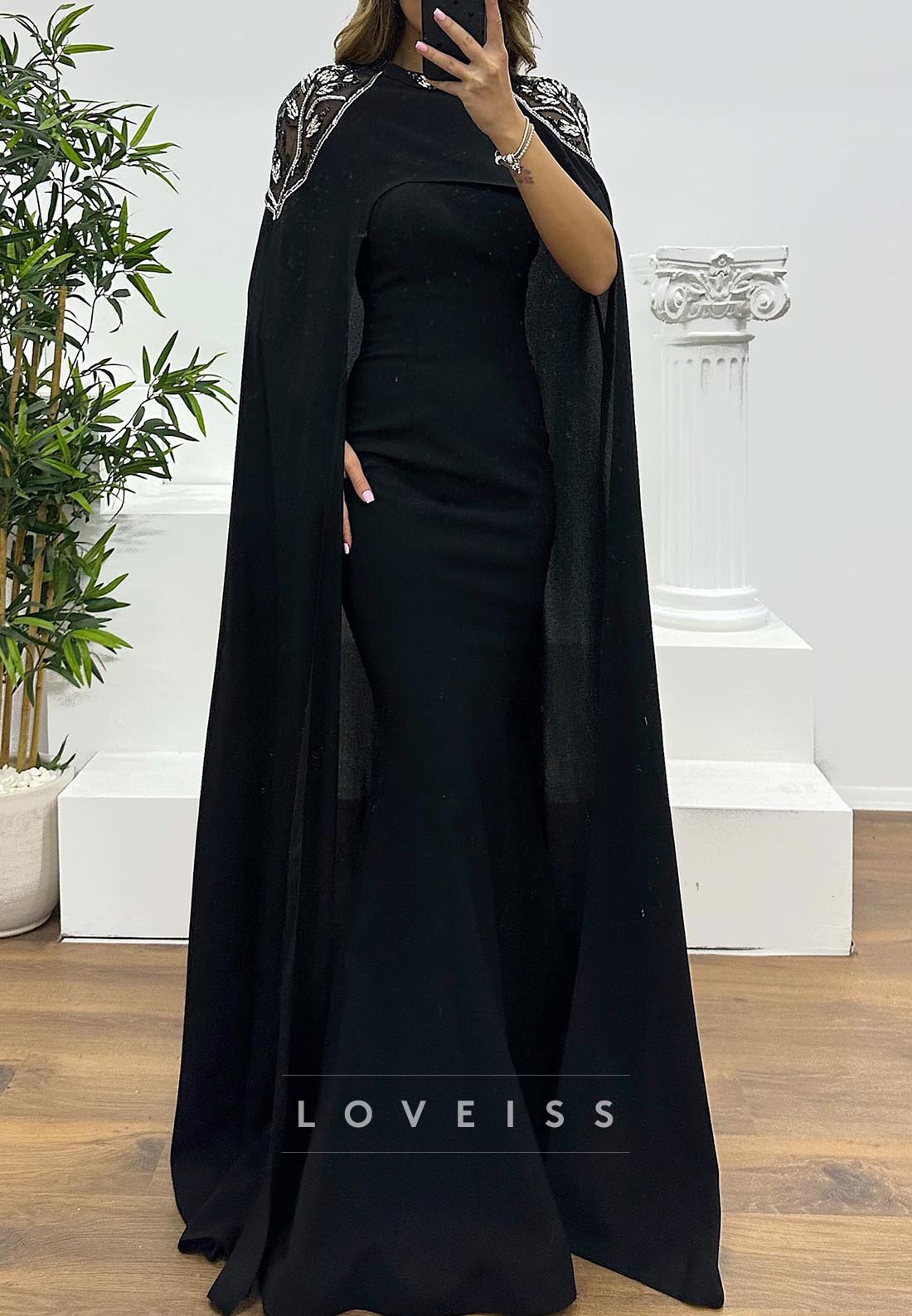Scoop Long Sleeves Baeded Fitted Mermaid Evening Dress