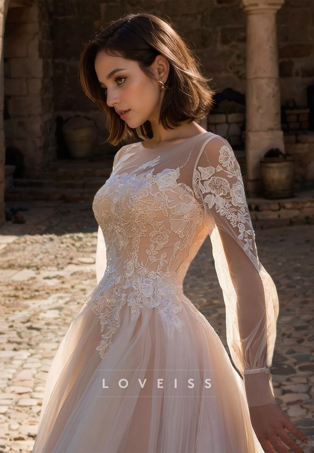 Scoop Long Sleeves Lace Appliques Ball Gown Elegant Wedding Dress