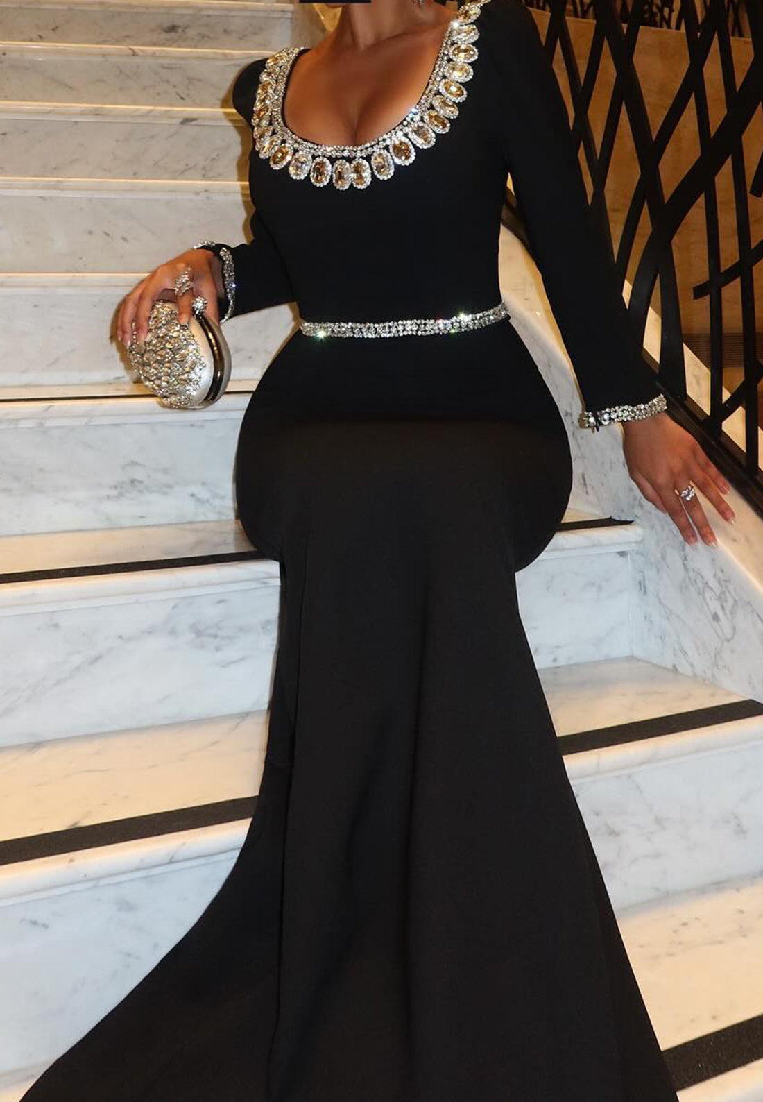 Scoop Long Sleeves Satin Sleek Mermaid Evening Dress