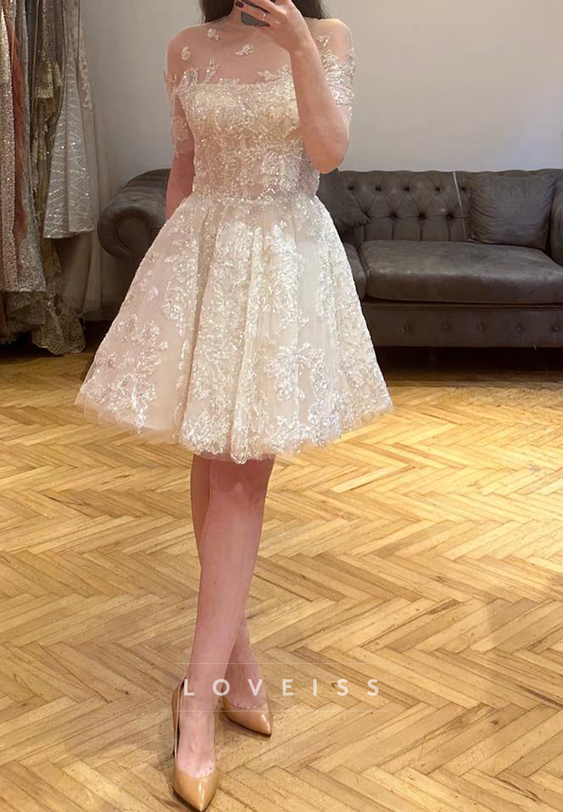Scoop Short Sleeves Appliques Sparkly A-Line Short Wedding Dress