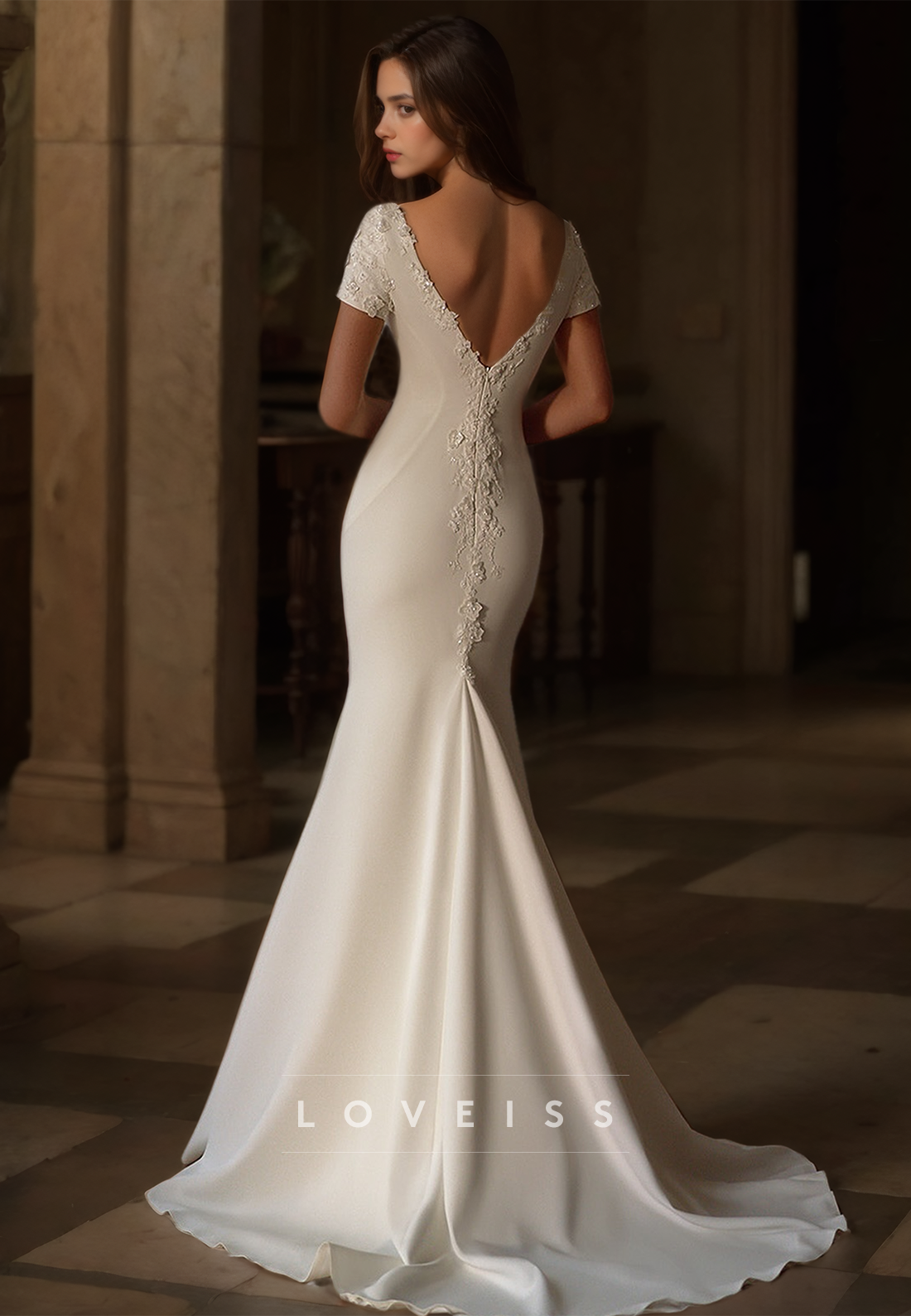 Scoop Short Sleevs Appliques Sleek Mermaid Wedding Dress