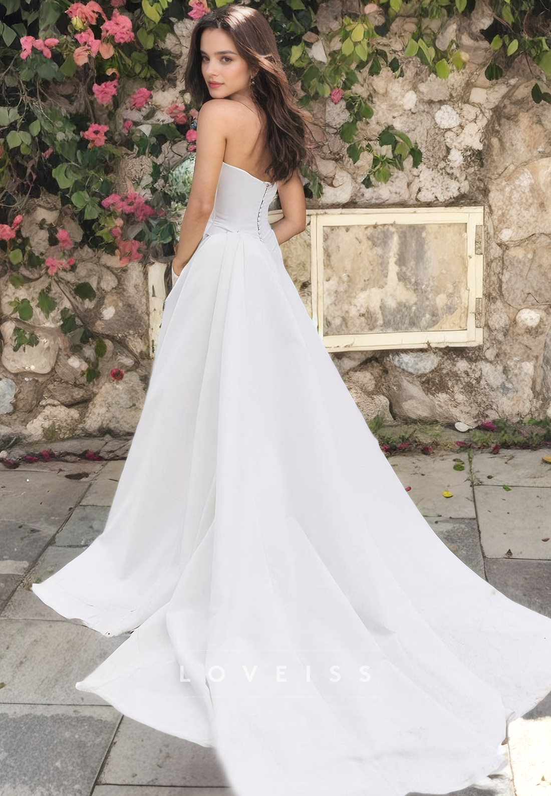 Scoop Sleeveless Ruched Sweep Train Beach Wedding Dress