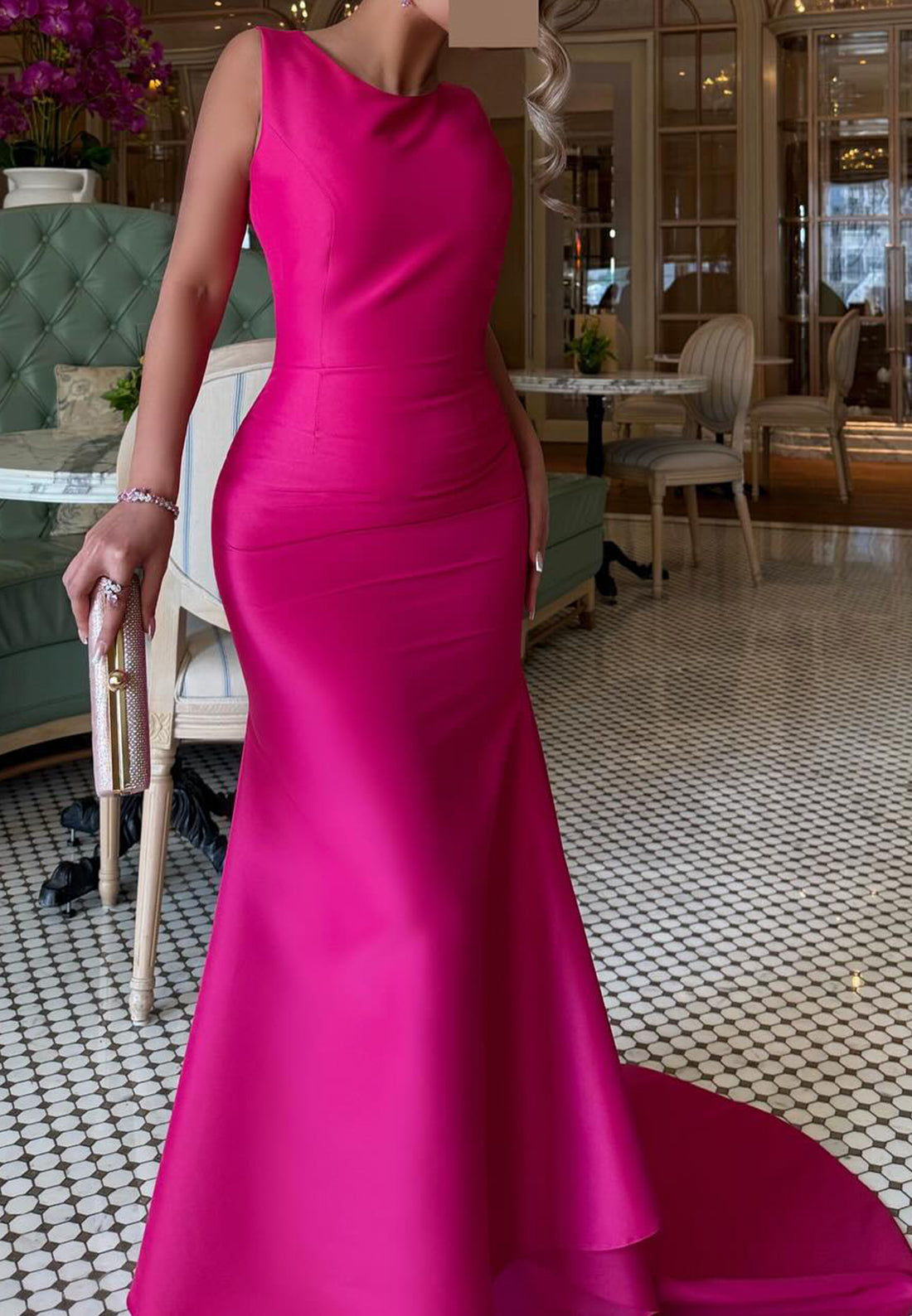 Scoop Sleeveless Sleek Satin Mermaid Evening Dress