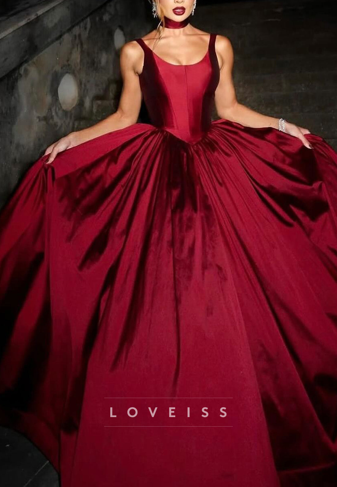 Scoop Spaghetti Straps Pleated Prom Dress A-Line Evening Dress