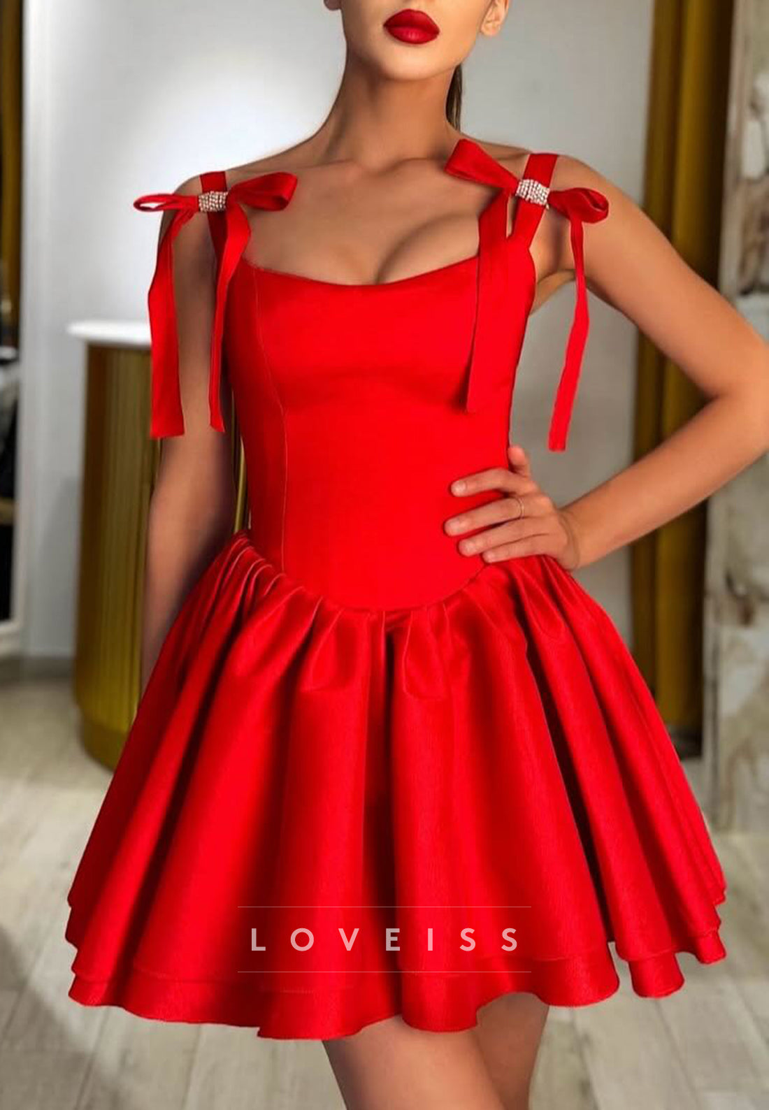 Scoop Straps Pleated Bowknots Party A-Line Homecoming Dress