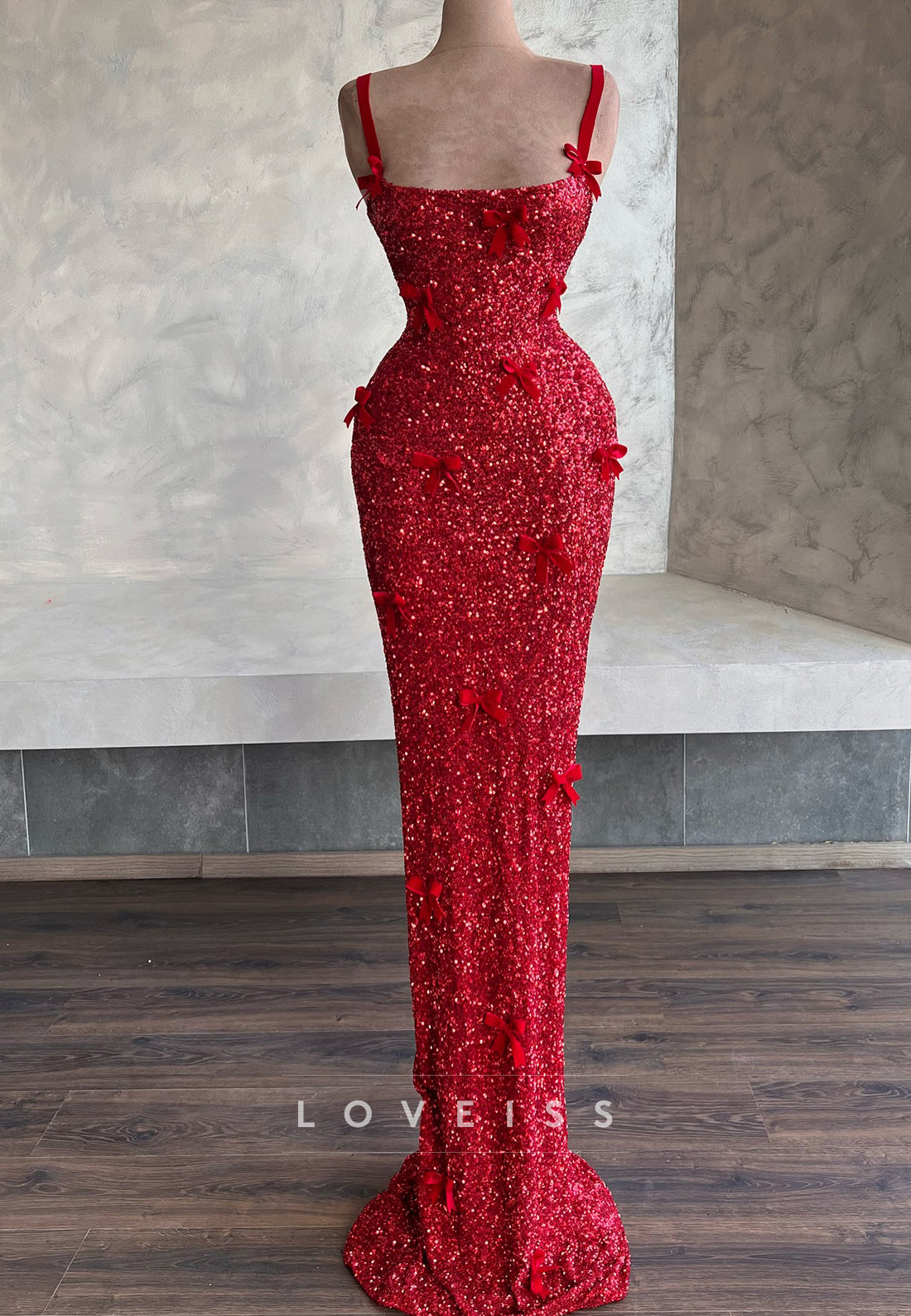 Scoop Straps Sequins Floral Appliques Mermaid Prom Dress