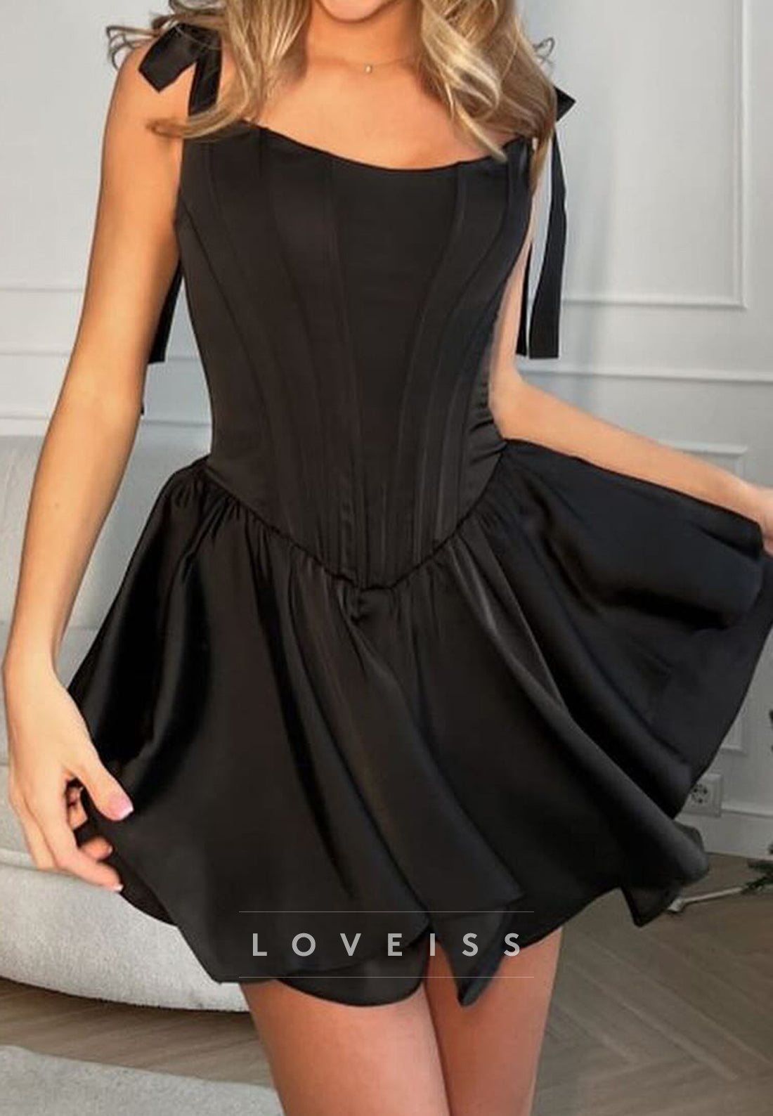 Scoop Straps Sleek Pleated A-Line Short Party Homecoming Dress