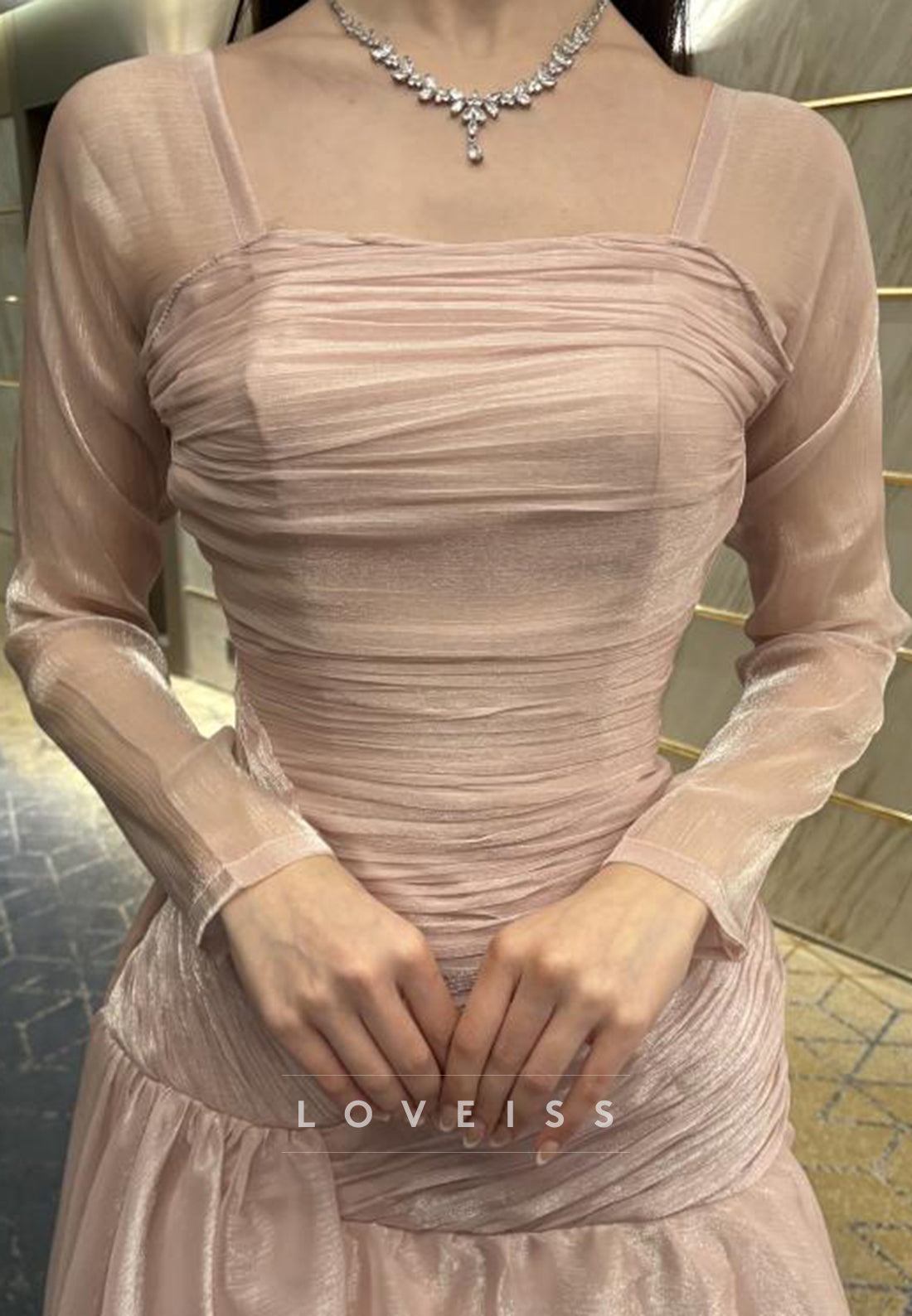 Square Long Sleeves A-Line Pleated Evening Dress