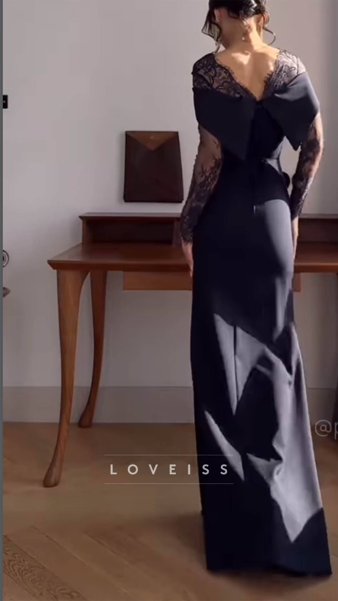 Square Long Sleeves Appliques Mermaid Evening Dress