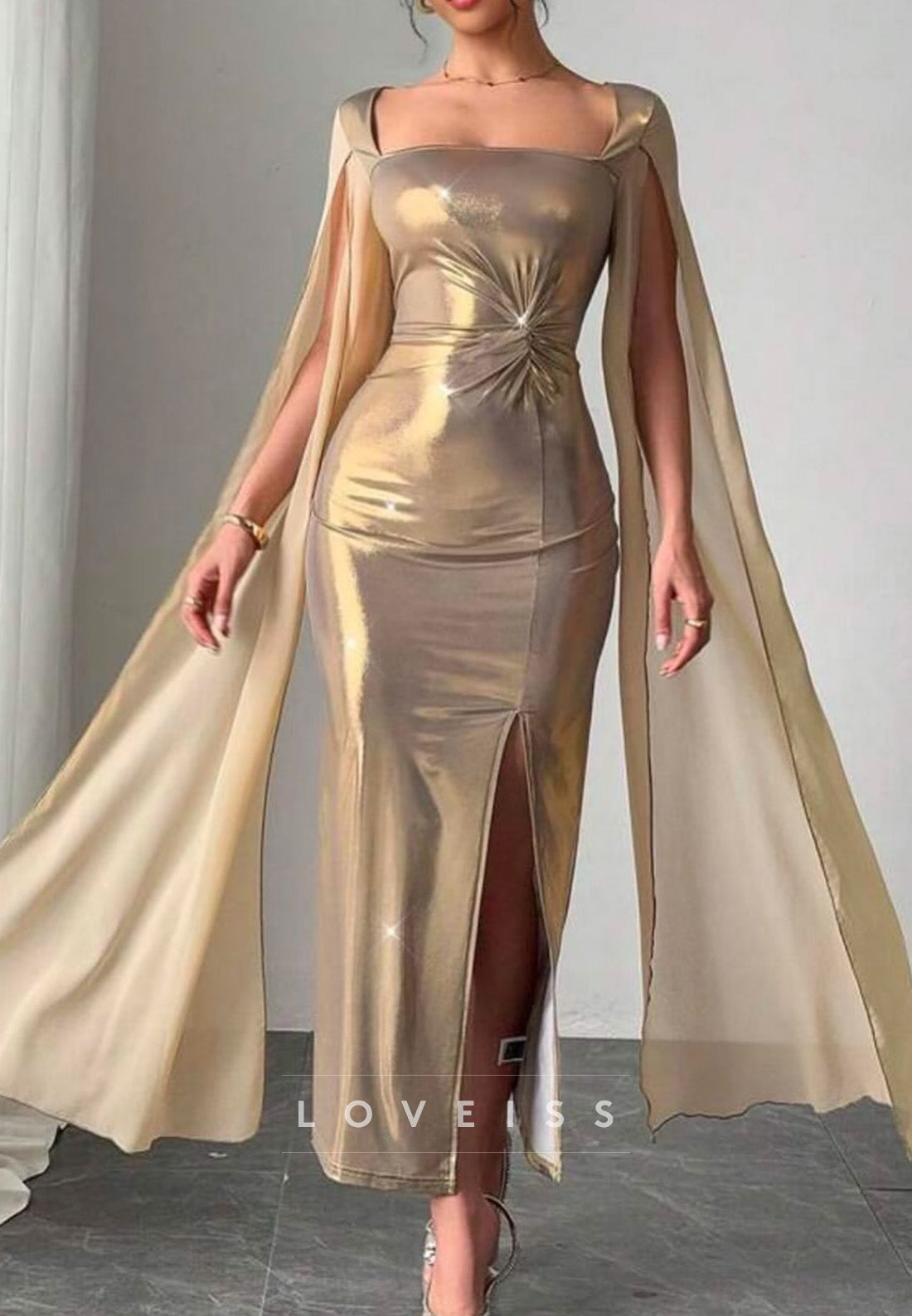 Square Long Sleevess Ruched Sleek Sheath Cocktail Dress