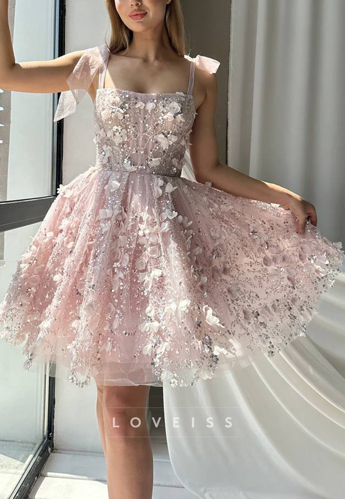 Square Straps Floral Appliques A-Line Short Party Homecoming Dress