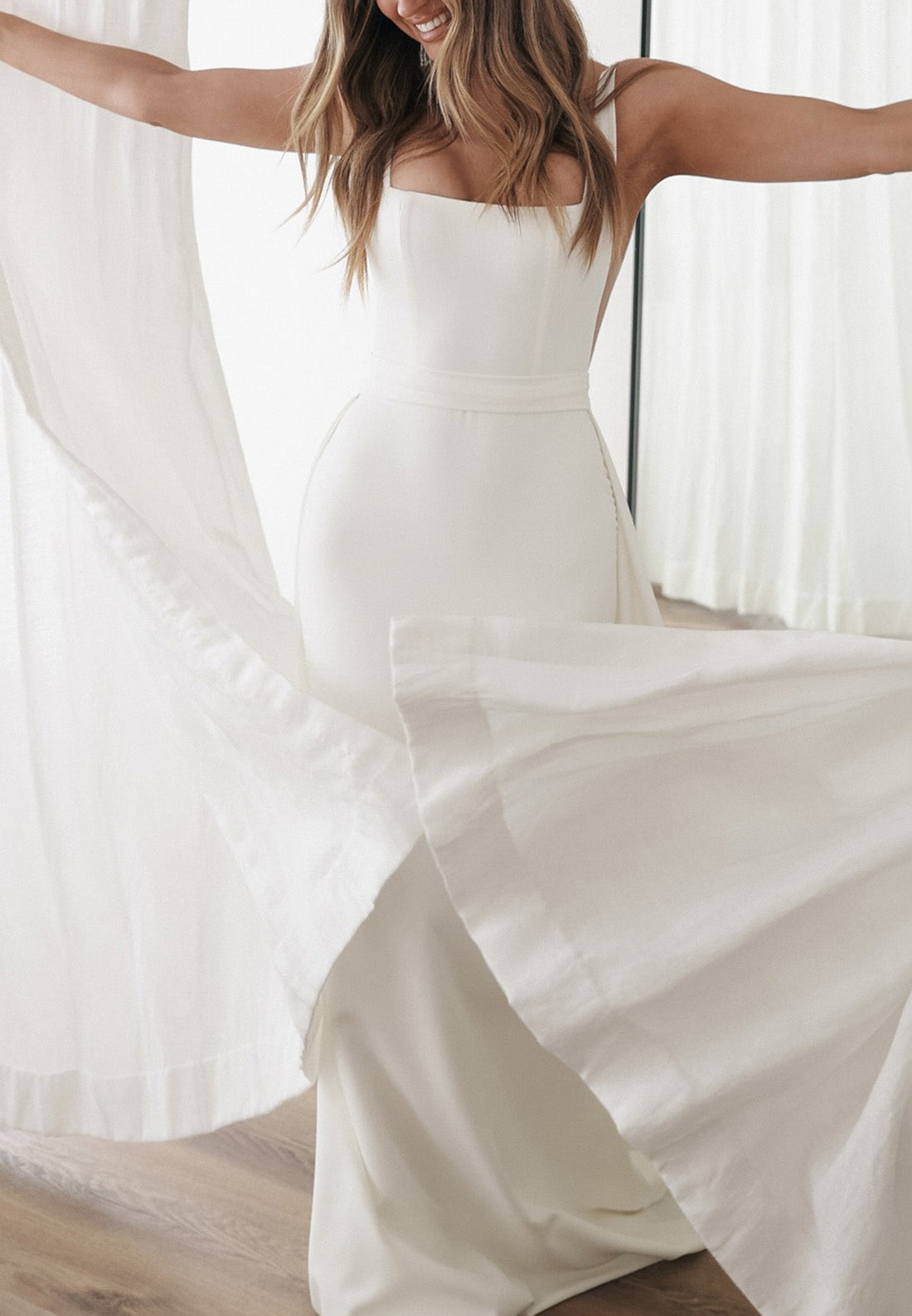 Square Straps Sleek Fitted Mermaid Sleeveless Wedding Dress