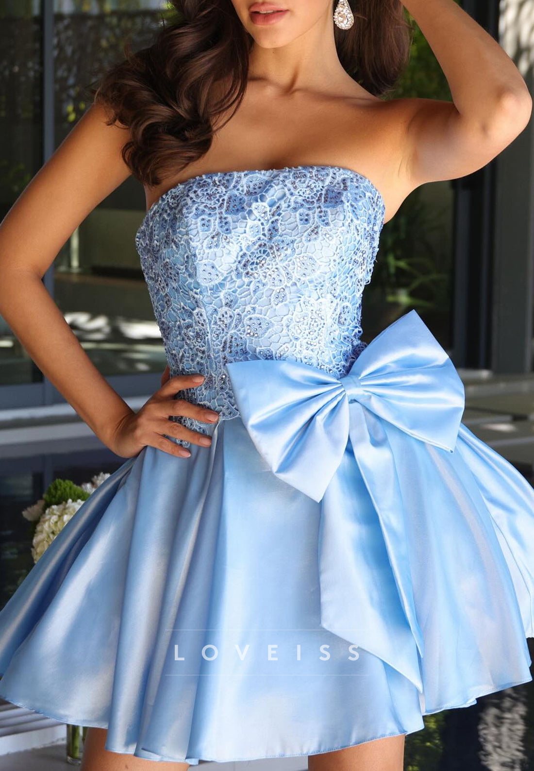 Straight Across Appliques Bowknot A-Line Short Homecoming Dress