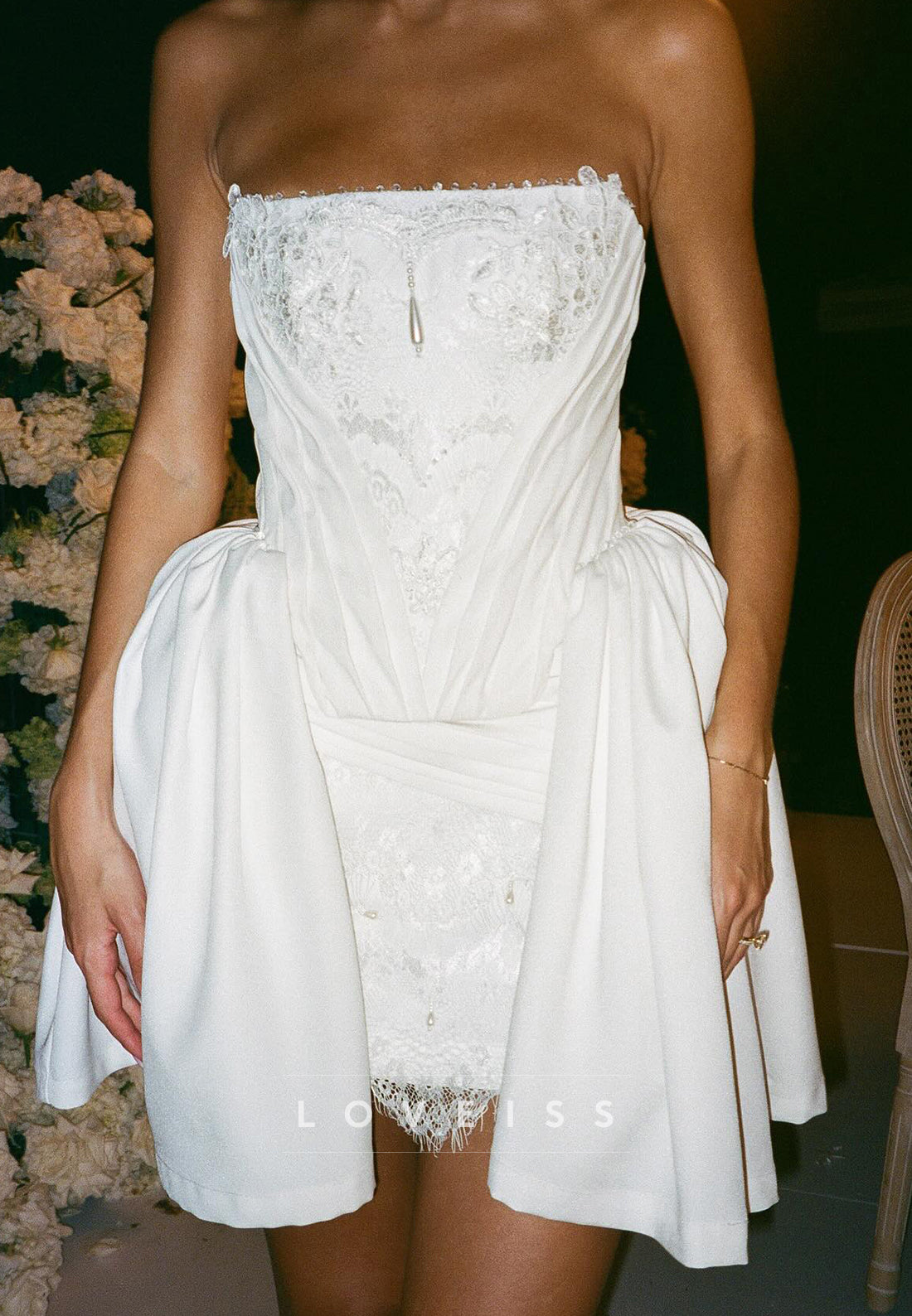 Straight Across Appliques Pearl A-Line Short Wedding Dress