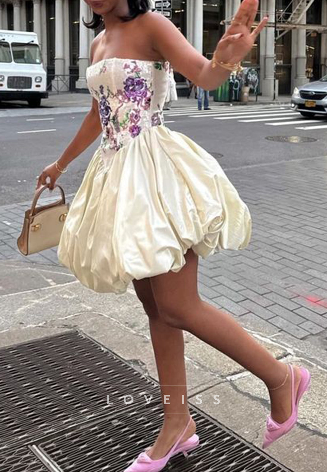 Straight Across Sequins Appliques A-Line Party Homecoming Dress