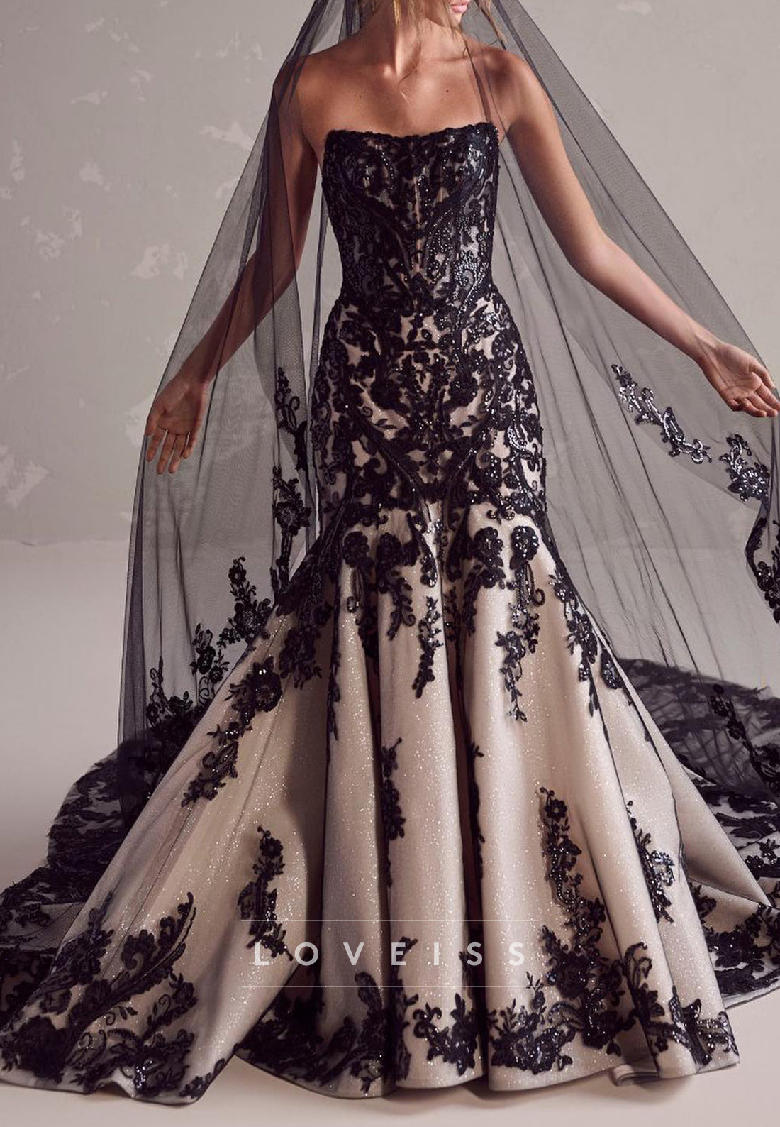 Straight Across Sequins Appliques Mermaid Wedding Dress