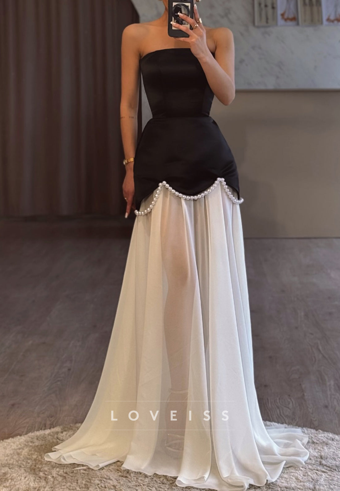 Straight Across Sleeveless A-Line Formal Dresss