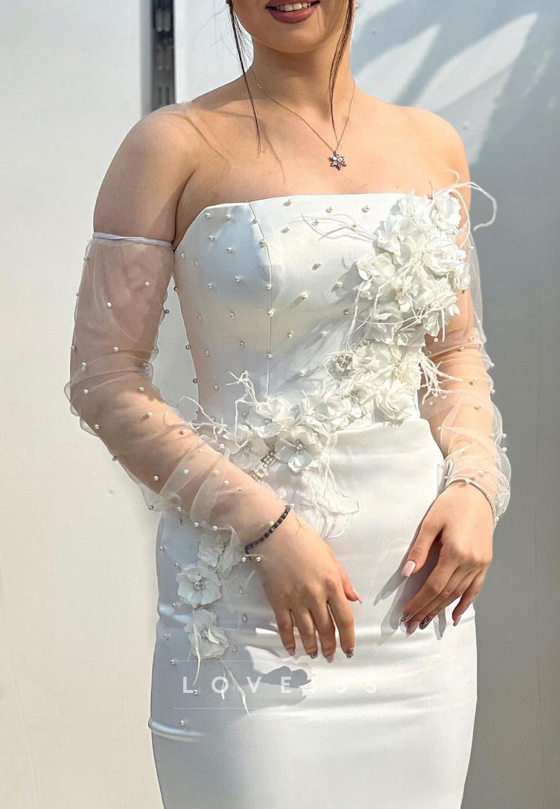 Straight Across Sleeveless Floral Beaded Sheath Wedding Dress