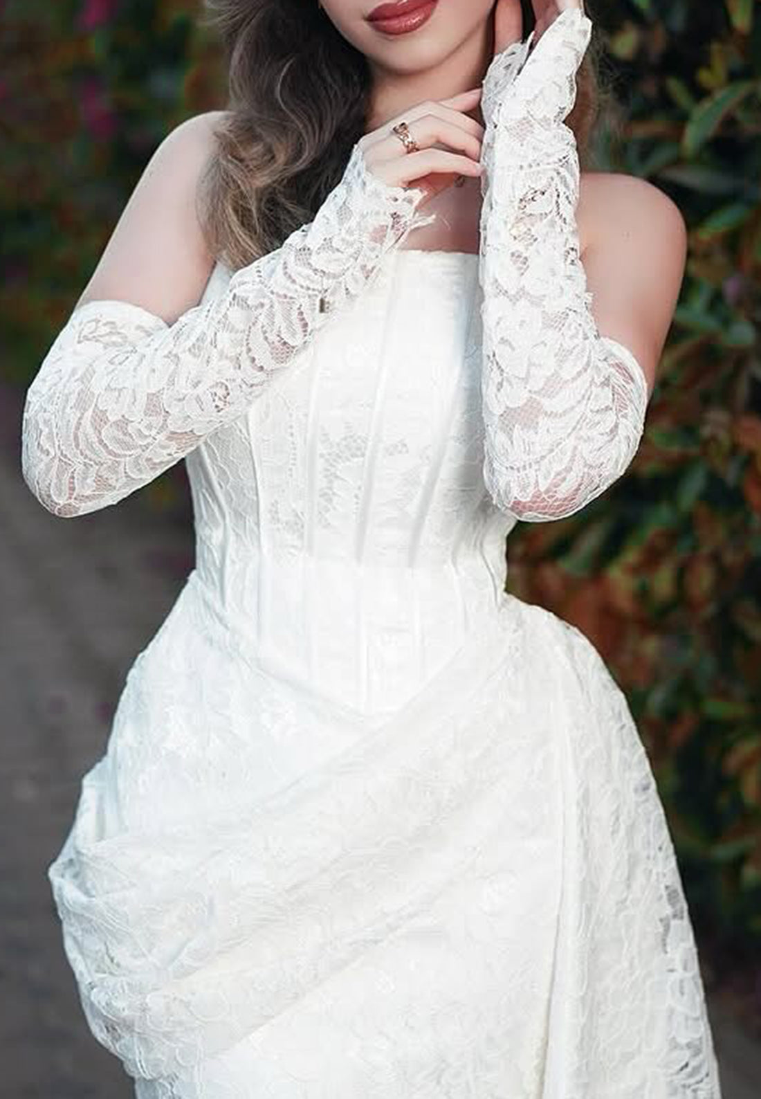 Straight Across Sleeveless Lace Appliquess Mermaid Wedding Dress