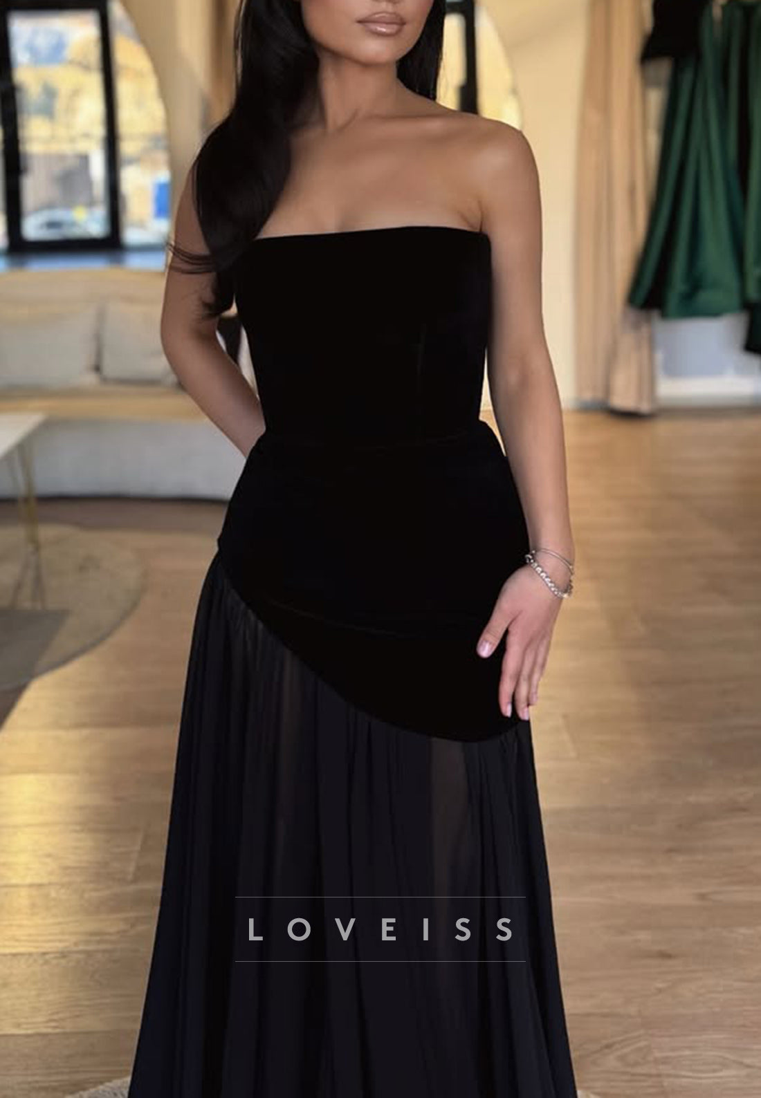 Straight Across Sleeveless Pleated Tulle A-Line Formal Dress