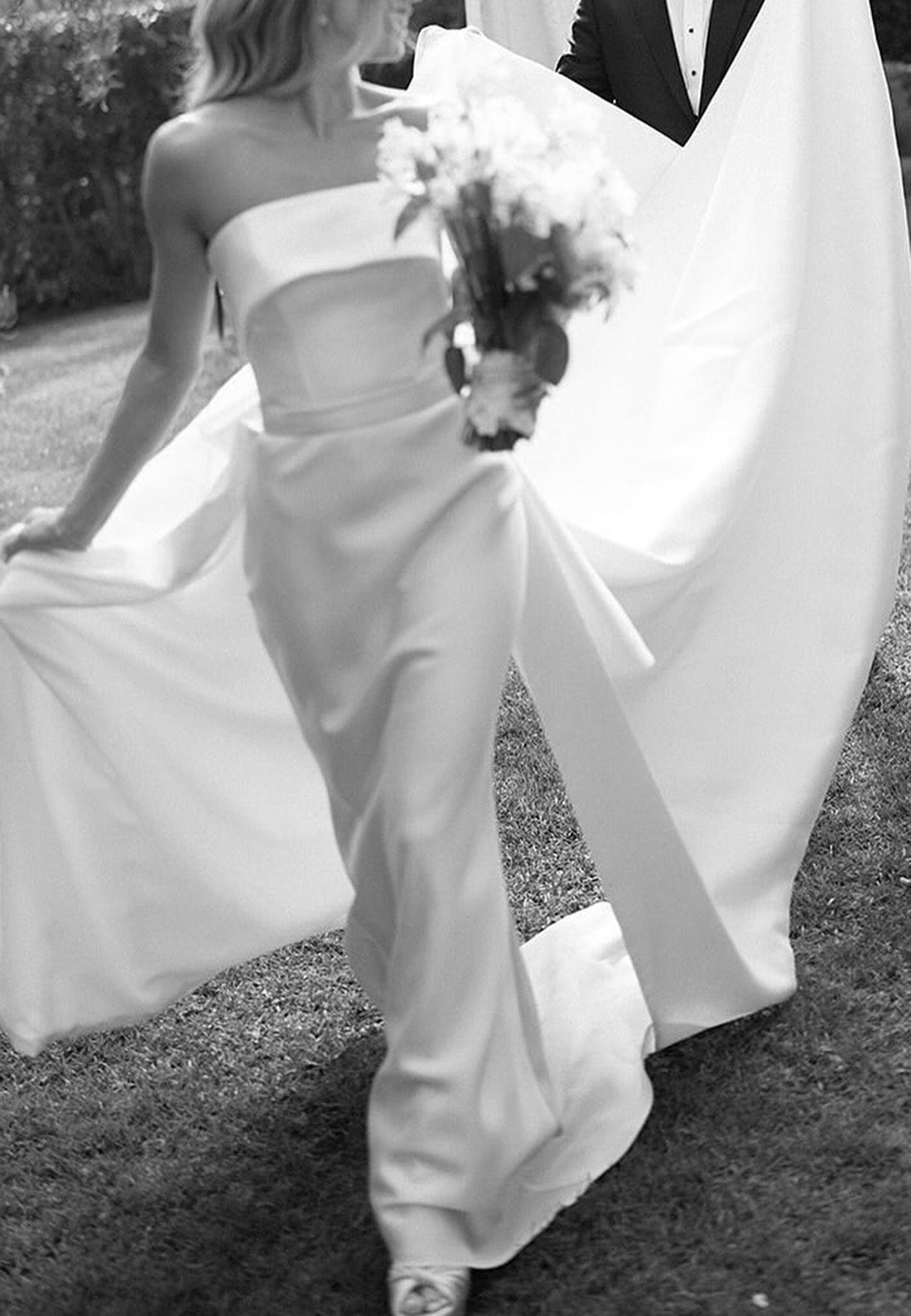 Straight Across Sleeveless Sleek Mermaid Satin Wedding Dress