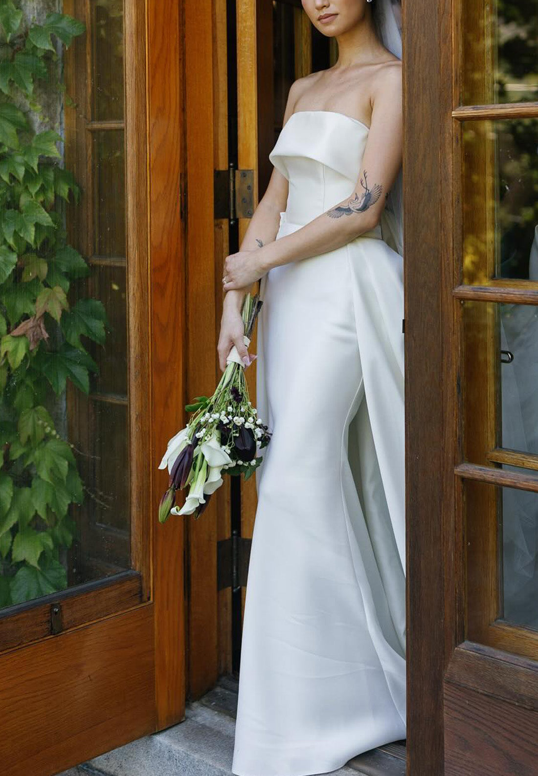 Straight Across Sleeveless Sleek Mermaid Satin Wedding Dress