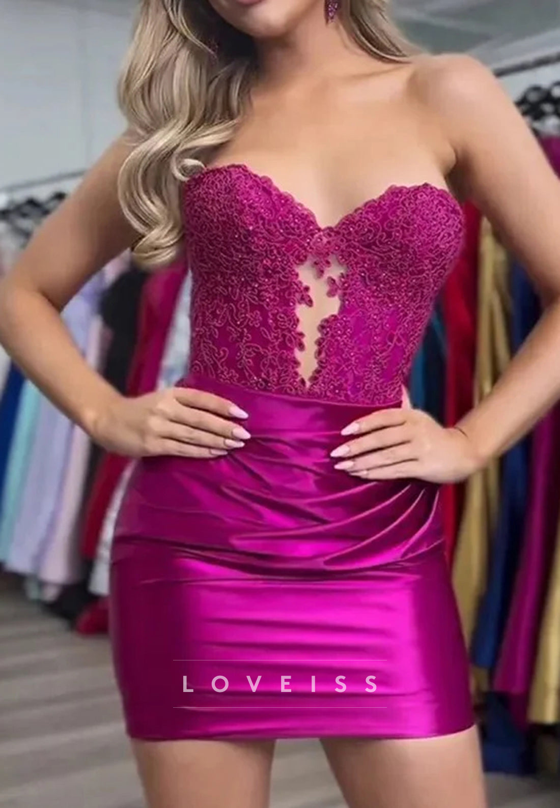 Sweetheart Appliques Fitted Sheath Homecoming Dress