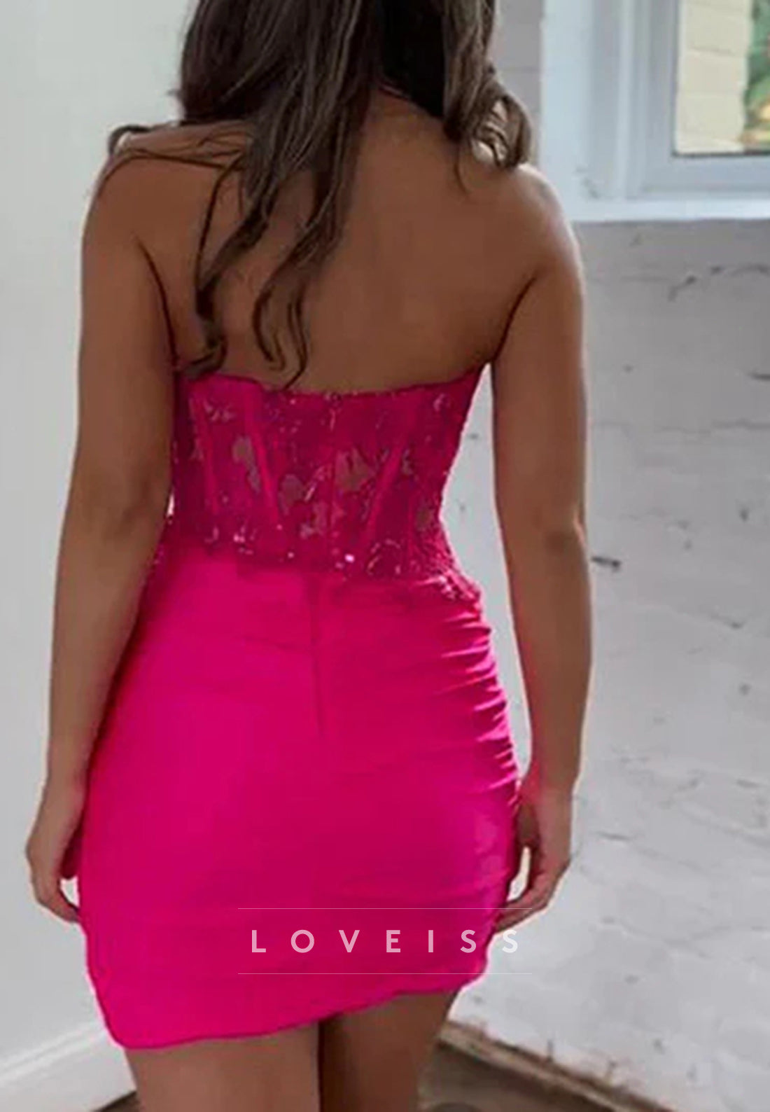 Sweetheart Appliques Sheath Fitted Homecoming Dress
