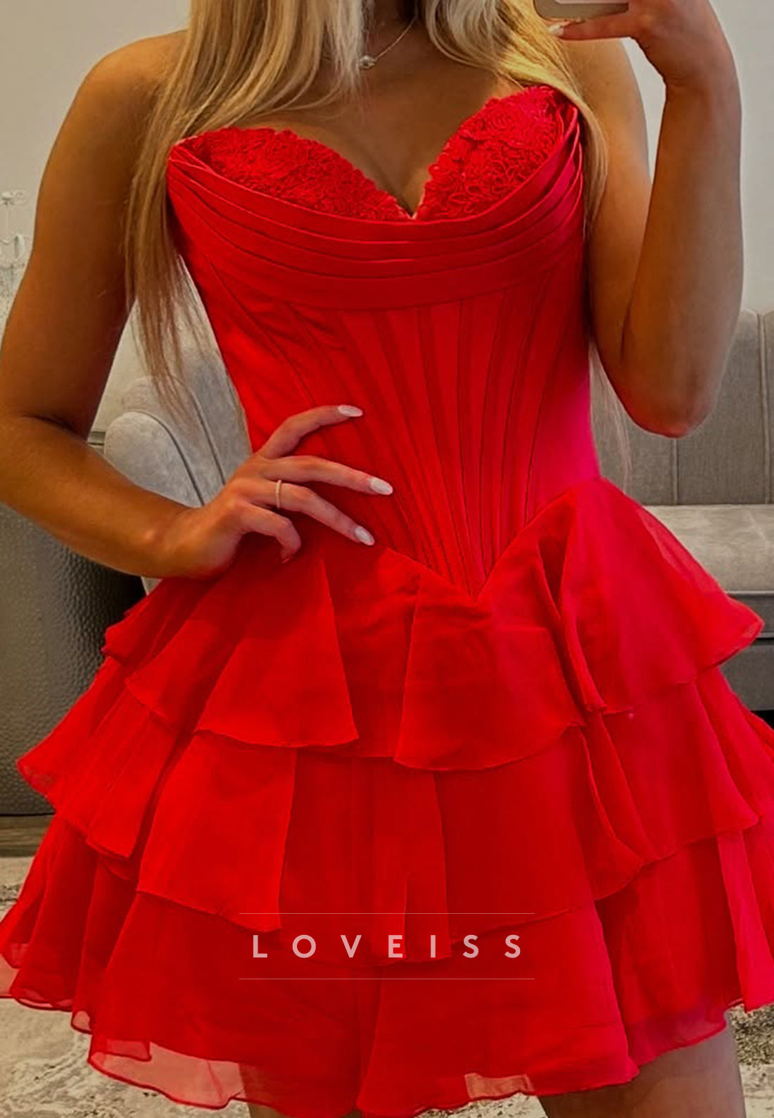 Sweetheart Appliques Tiered A-Line Short Homecoming Dress