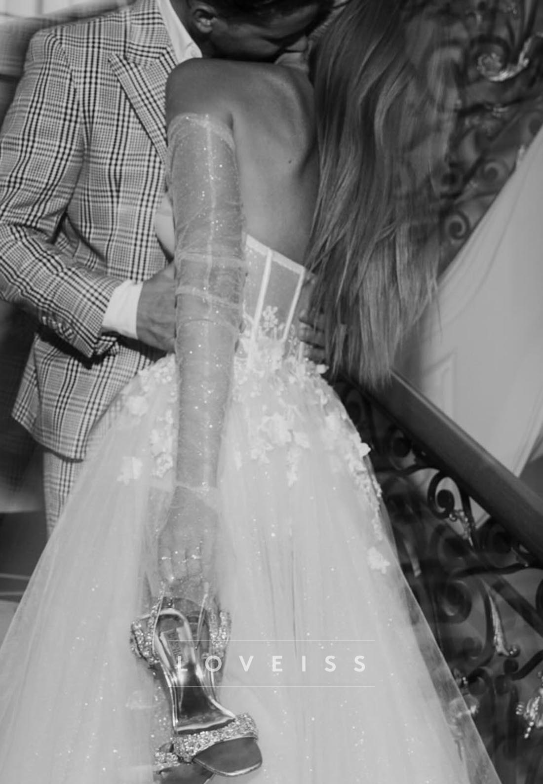 Sweetheart Appliques Tulle A-Line Wedding Dress