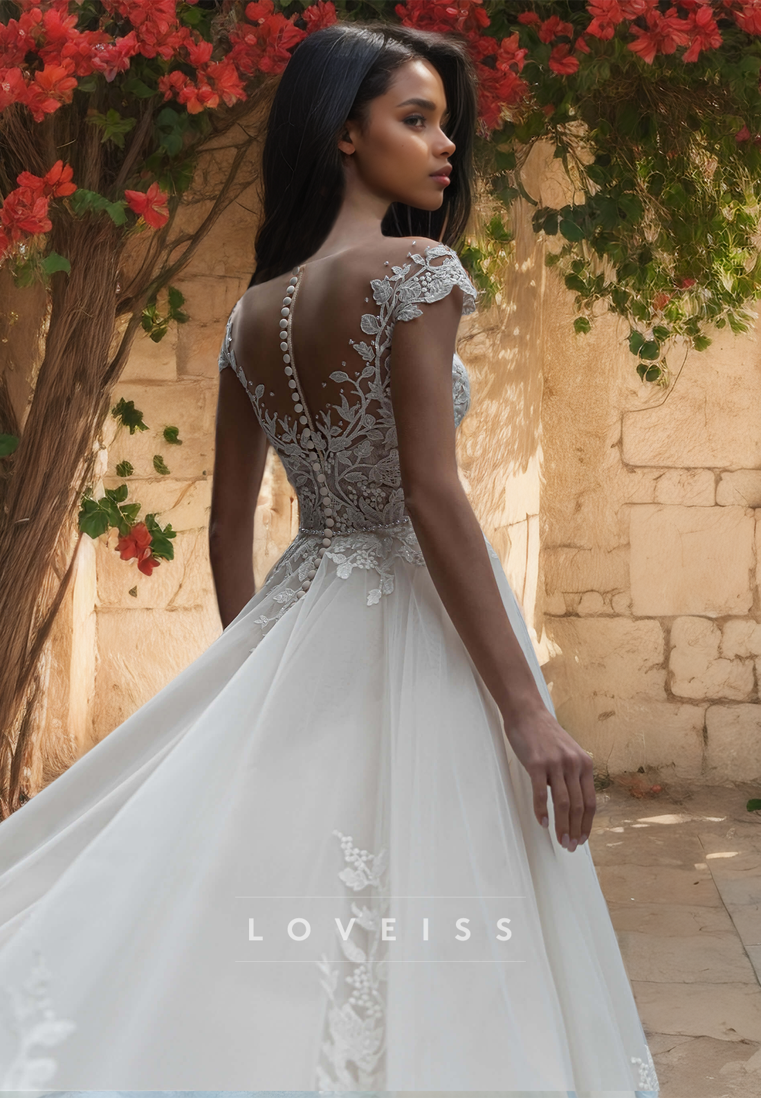 Sweetheart Cap Sleeves Appliques Tulle A-Line Wedding Dress
