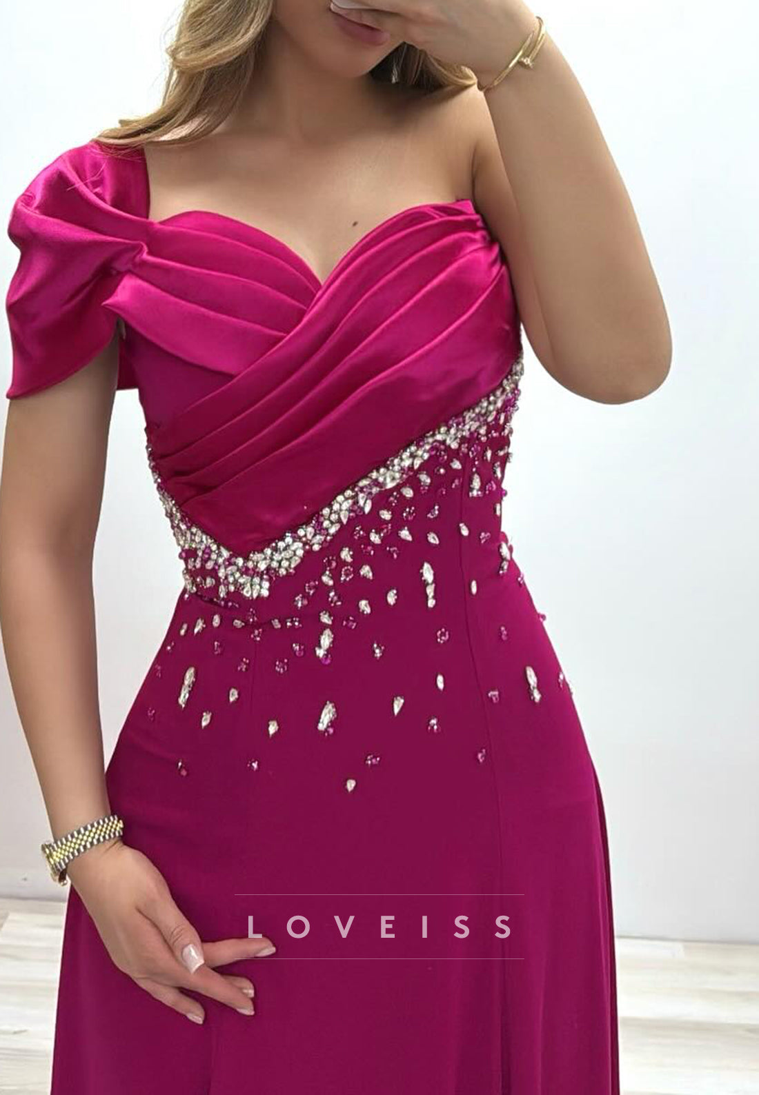 Sweetheart Cap Sleeves Beaded A-Line Evening Dress