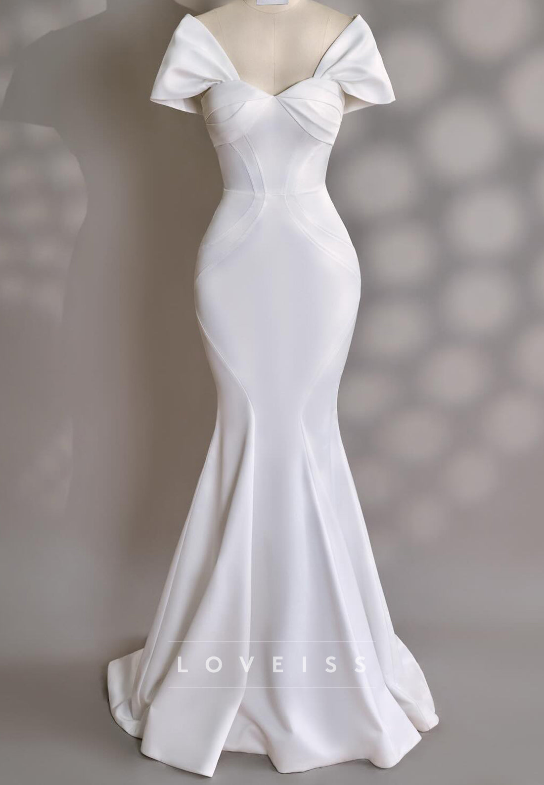 Sweetheart Cap Sleeves Fitted Mermaid Wedding Dress
