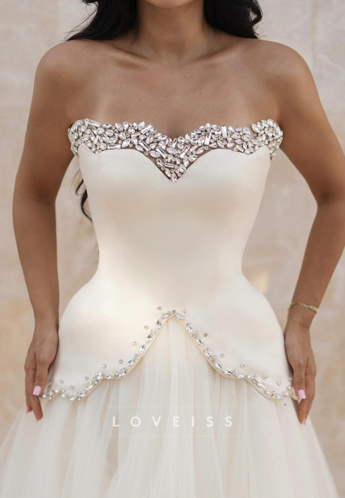 Sweetheart Floral Embellished Beaded A-Line Wedding Dress