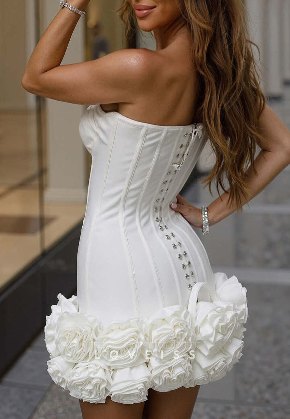 Sweetheart Floral Embellished Sheath Short Wedding Dress