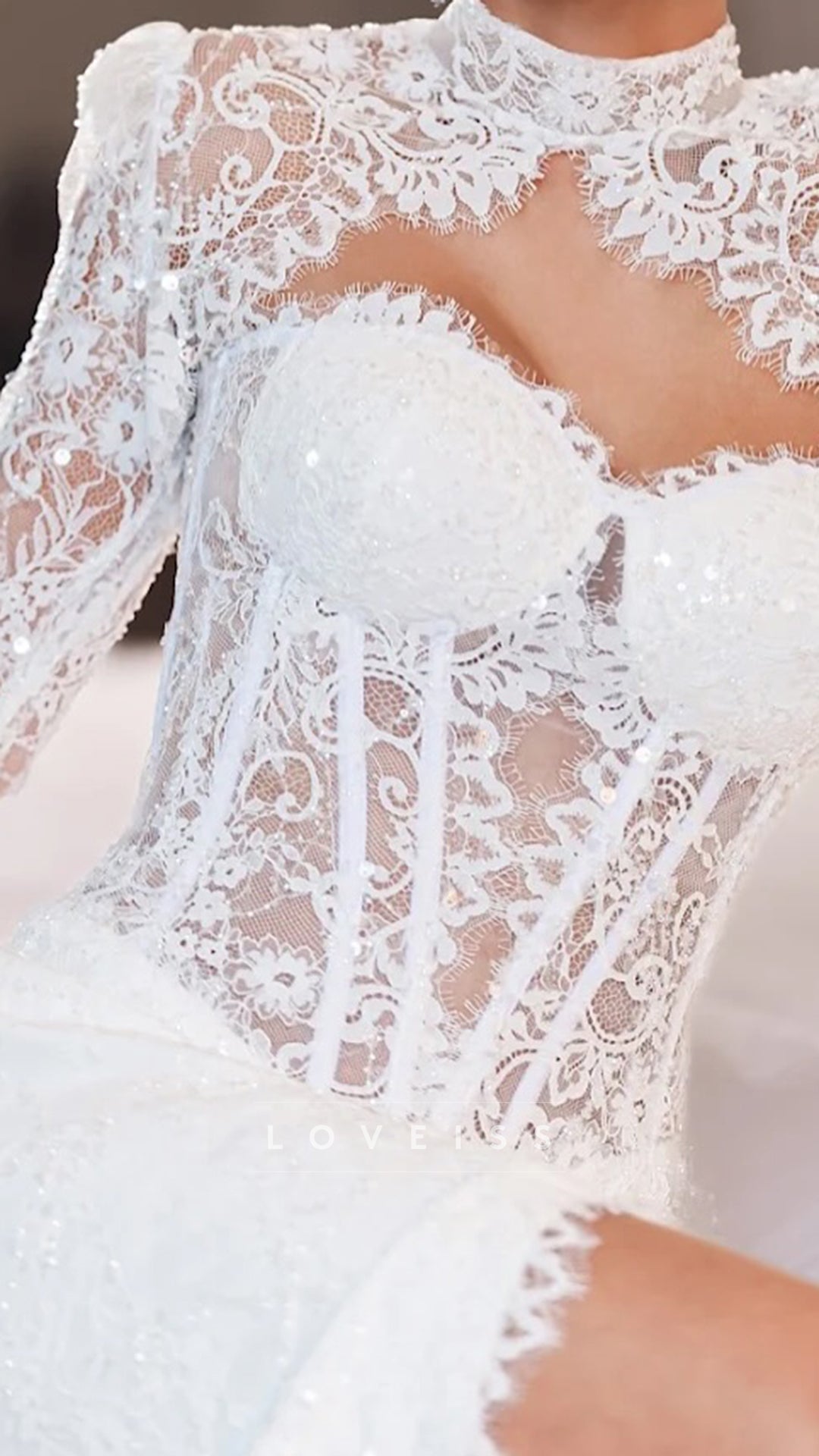 Sweetheart Lace Appliques A-Line Long Sleeves Wedding Dress